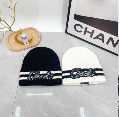 Chanel hat dx35